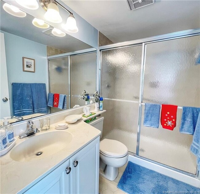Photo - 4436 NE Ocean Blvd Unidad 100E2 Rental