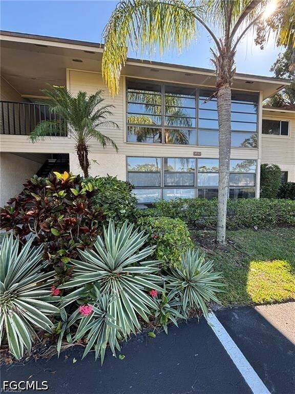5713 Foxlake Dr Unit 4