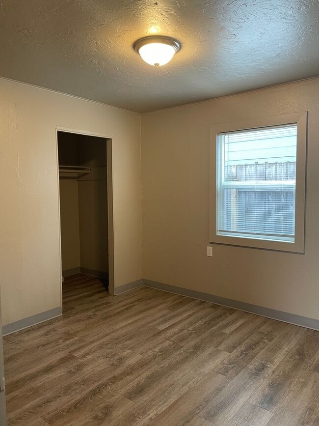 Photo - 1 Bedroom Apartment! Unit 06