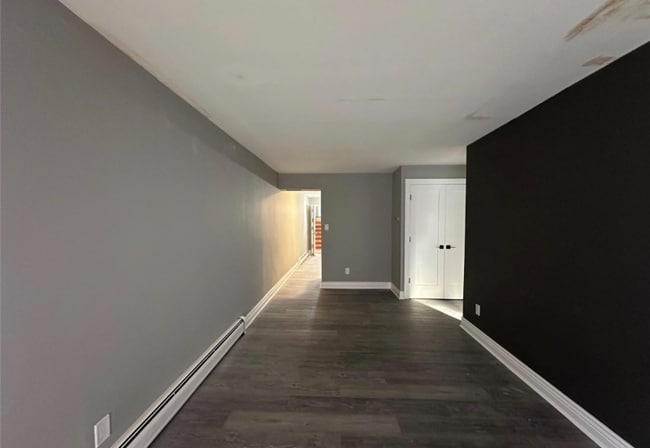 Photo - 18-16 Bell Blvd