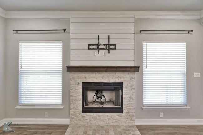 Photo - Wylie West! 4 bed, 2 bath, 2 car garage