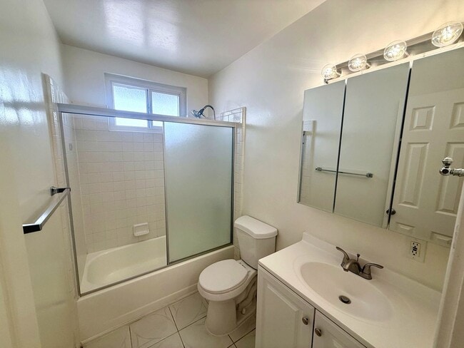 Photo - Spacious 3BR / 2BA + Bonus Room Home in Imperial Beach