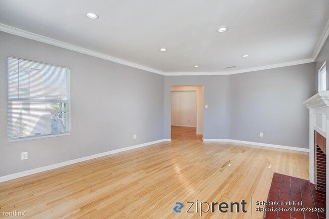 Photo - 3 br, 2 bath House - 9116 South Van Ness A...
