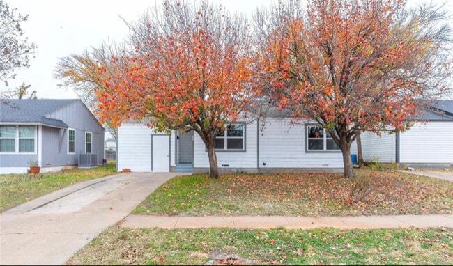 Building Photo - 1433 Park Ave