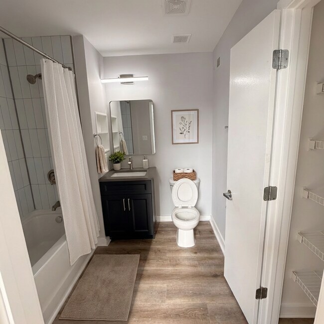 Photo - Spacious Rehabilitated Appartment Unit 101