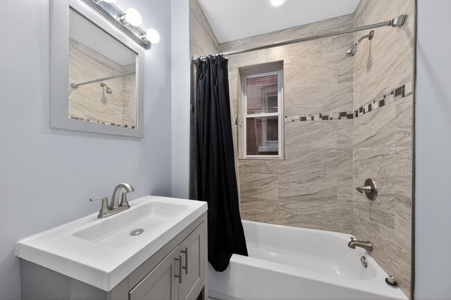 Photo - 7038 S Eberhart Ave Unit 1