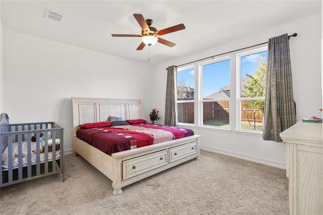 Photo - 528 Wickerdale Wy