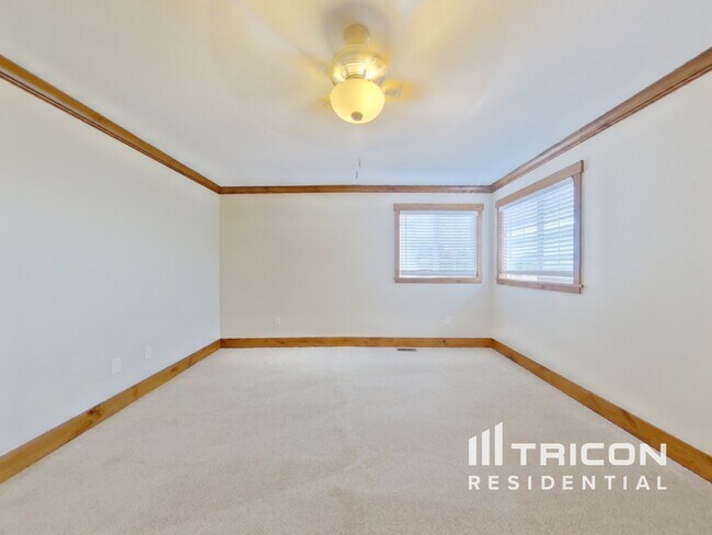 Photo - 13935 E 107th Ave