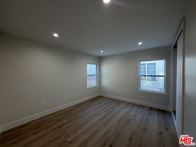 Photo - 1546 S Ogden Dr Unidad B