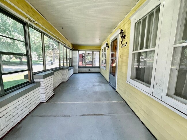 Photo - Charming 2-Bedroom Home with Hardwood Floors & Private Driveway!
