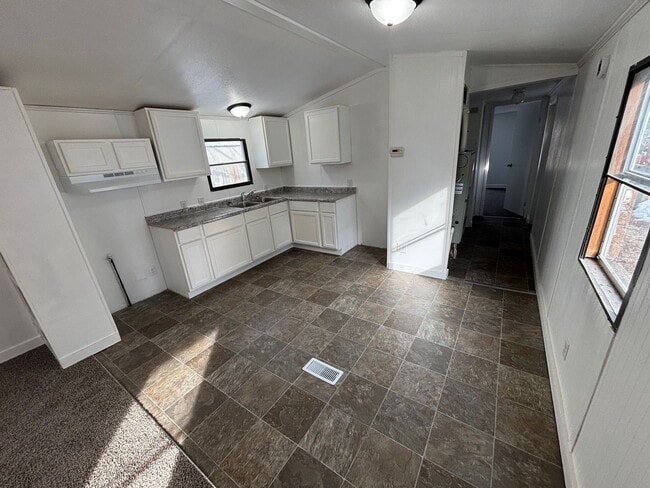 Photo - Glendale Mobile Home Park Unit 91