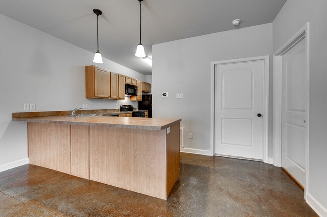 Photo - St James Park Apartments