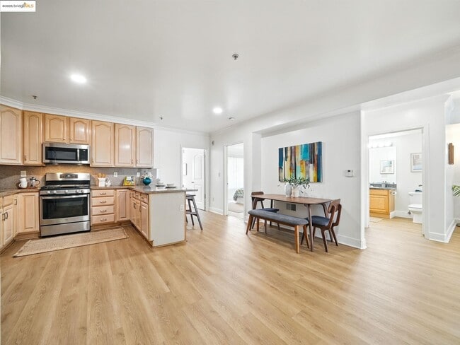 Photo - 1515 14th Ave Unit 201