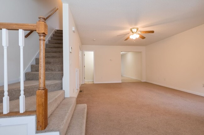 Photo - 824 Folmar St