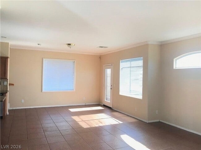 Photo - 8633 Nature Scene Dr