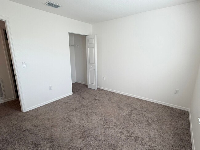 Photo - 225 Dogfish Ln