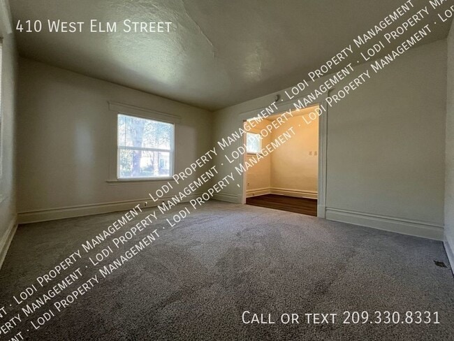 Photo - 410 W Elm St