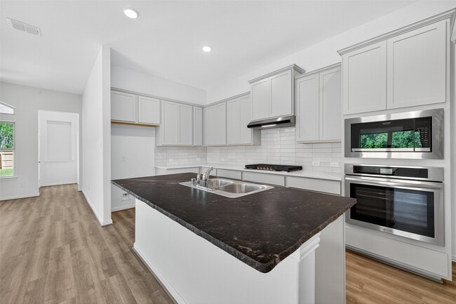 Building Photo - 6214 Severson Lake Ct