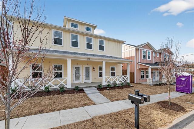 Photo - 502 E Kimball St