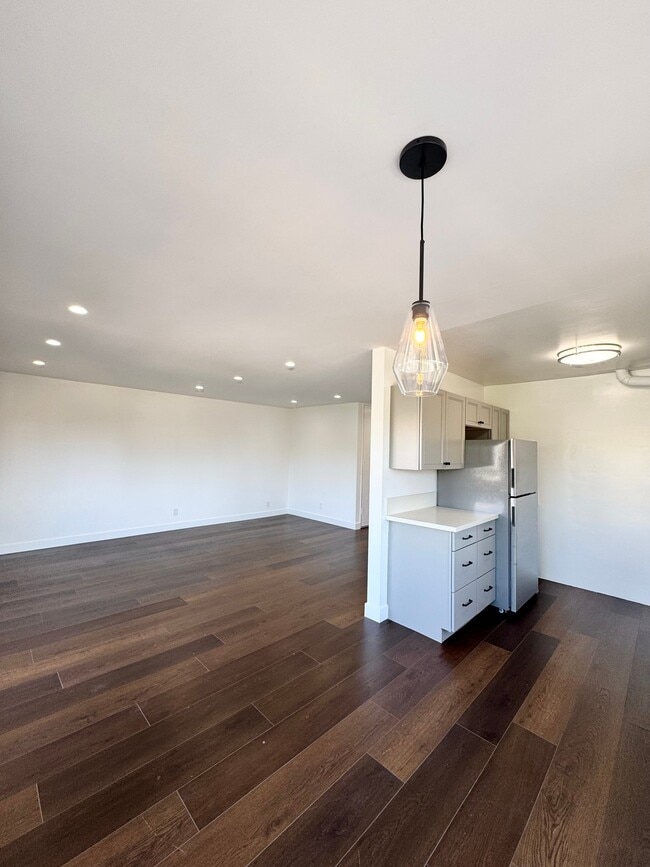 Photo - 1551 S Sherbourne Dr Unit 303