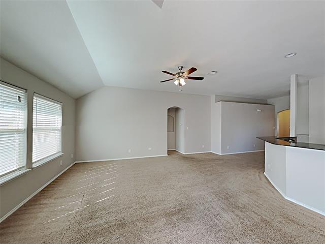 Photo - 632 Hutchins Dr
