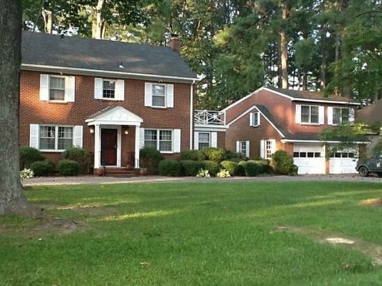 Building Photo - ELIZABETH PARK