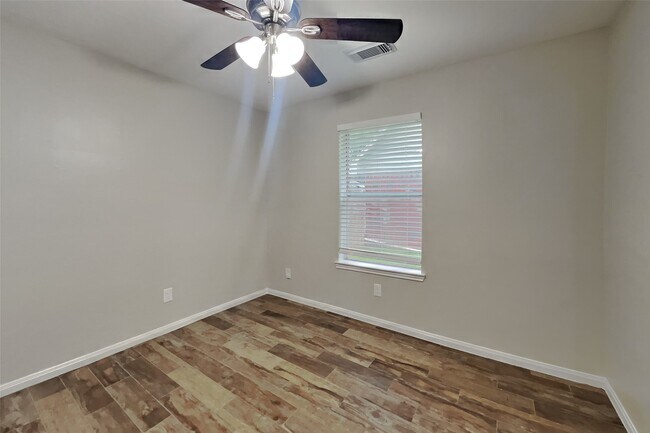 Photo - 16803 Cobbler Crossing Dr
