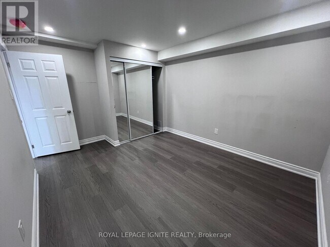 Photo - 2449 Hibiscus Dr