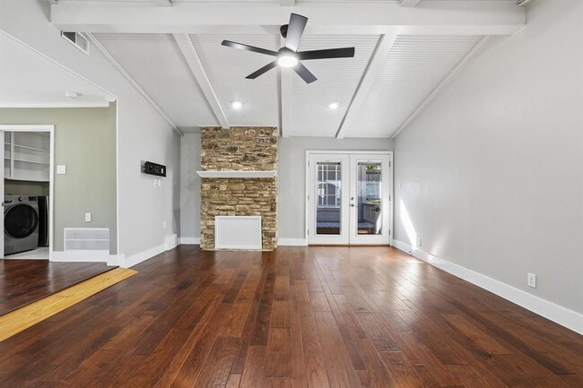 Photo - 10903 Mellow Ln