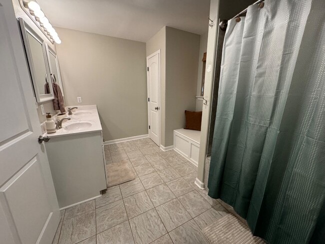 Photo - 8061 Nora Ln
