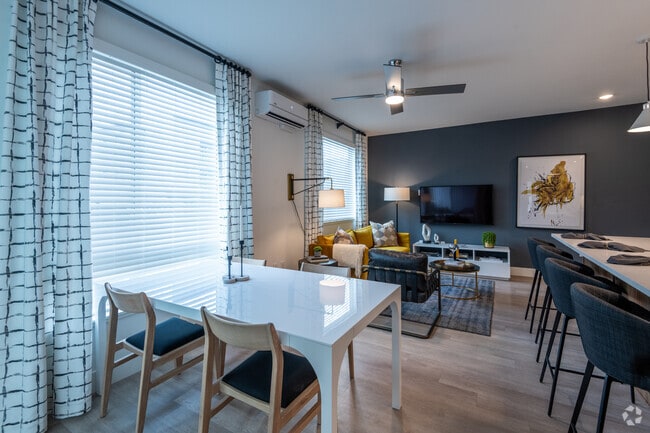 1BR, 1BA