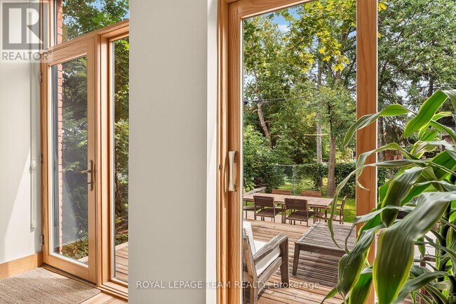 Photo - 66 Ivy Crescent