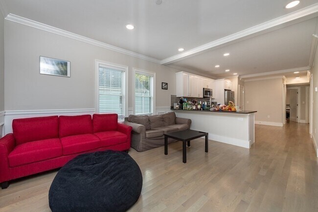 Photo - 26 Arlington St Unit 1##