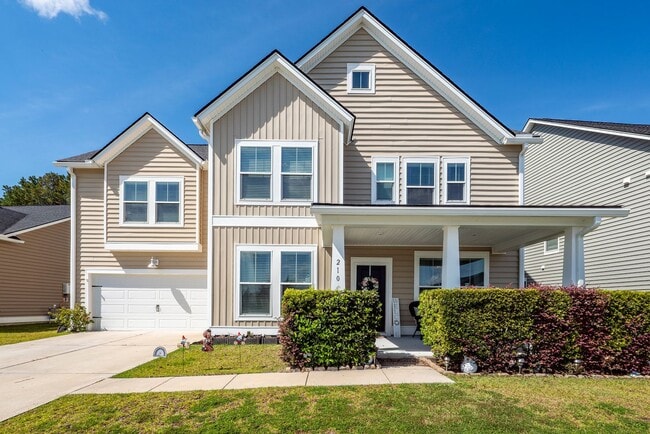 Building Photo - 4 Bedroom, 3.5 Bathroom Home in Summers Co...