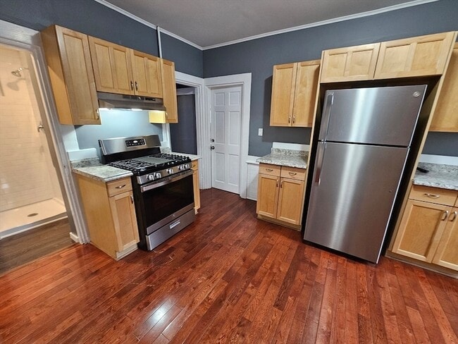 Photo - 23 Woodward St Unit 2