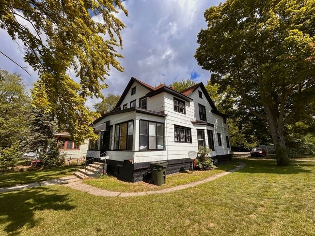 Photo - 1600 7th St Unidad #2