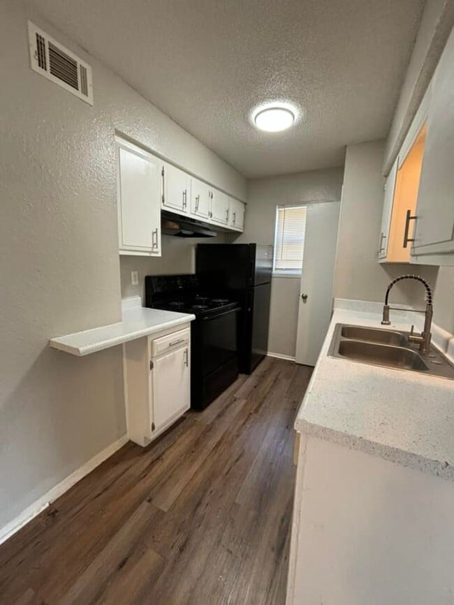 Photo - Chelsea Manor is the place for you!