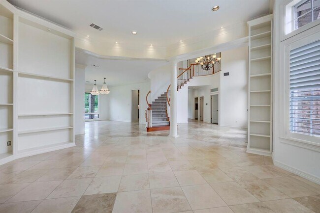 Photo - 3105 Lacevine Ln