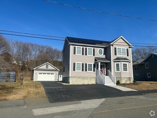 Building Photo - 39 Circle Hill Rd Rental