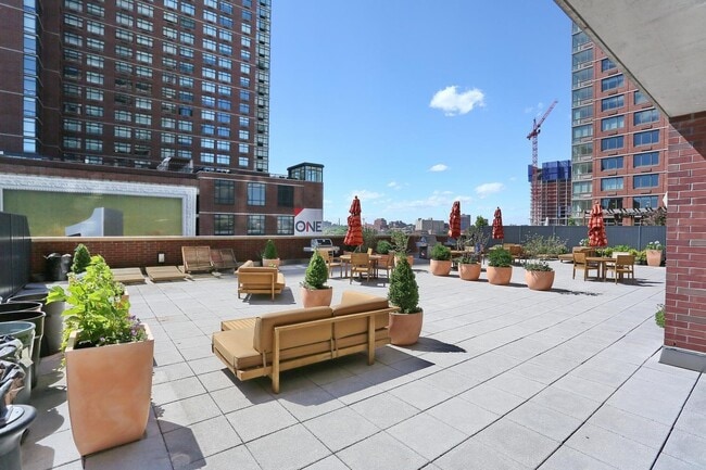 Photo - 389 Washington St Unidad 23J