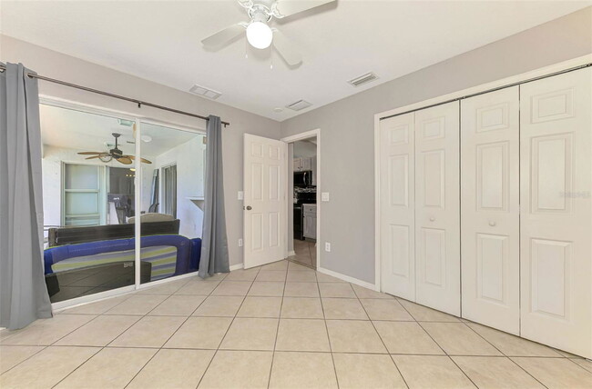 Photo - 2759 Starview Ave
