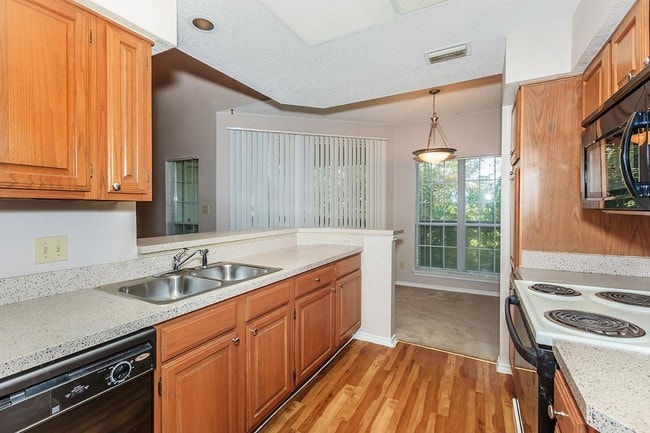 HARDWOOD FLOORS - Ascension Point Condominiums