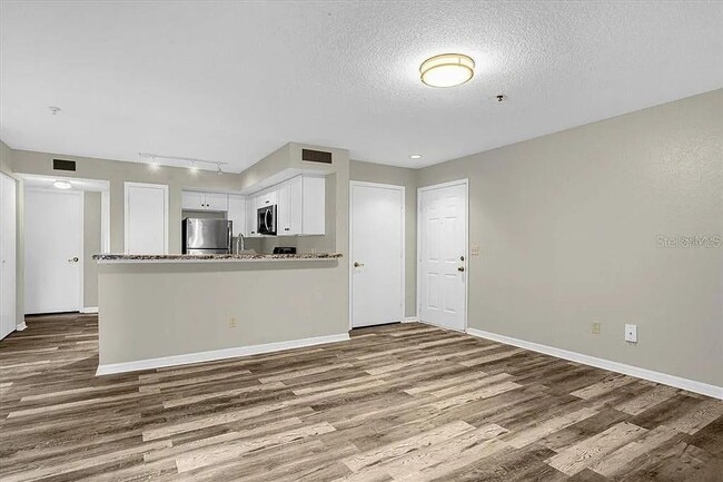 Photo - 7210 Westpointe Blvd Unit 1323
