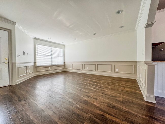 Photo - 19 Pohatcong Ave