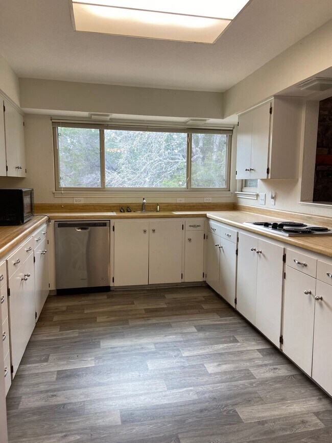 Photo - 1389 River Ranch Dr