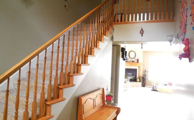438 E Aspen Meadows Ct