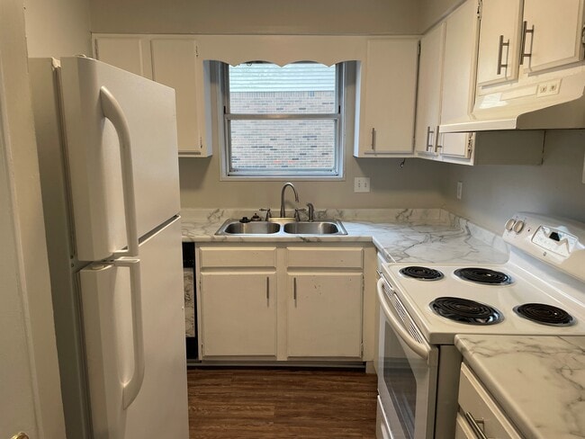 Photo - 525 Mount Pelia Rd