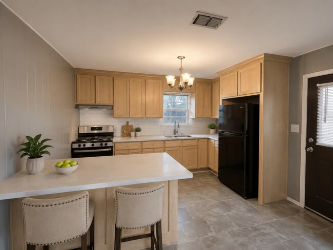 210 N Michigan Ave