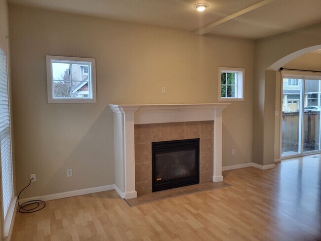 Photo - Beautiful 3 Bed 2.5 Bath 3 story home in South Hill Puyallup