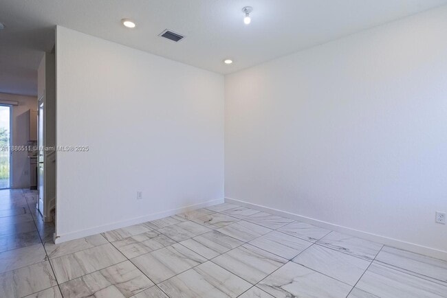 Photo - 1014 SE 23rd Ave